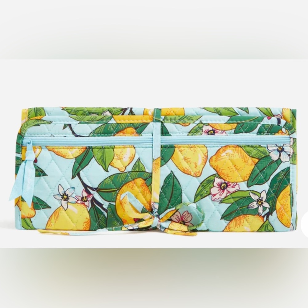Vera Bradley Curling and Flat Iron Cover in Lemon Grove